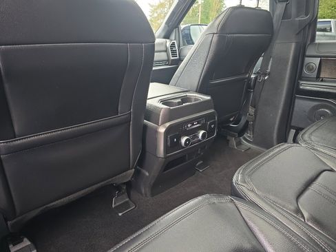 Used 2021 Ford Expedition Max Limited image 22