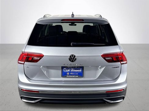 Used 2024 Volkswagen Tiguan SE image 7