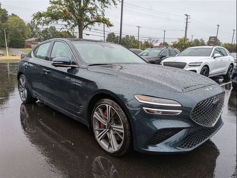 Used 2025 Genesis G70 3.3T Advanced w/ Sport Prestige Package RWD image 4