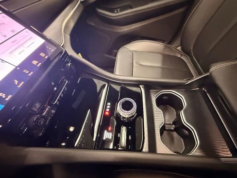 New 2025 Jeep Grand Cherokee Limited image 17