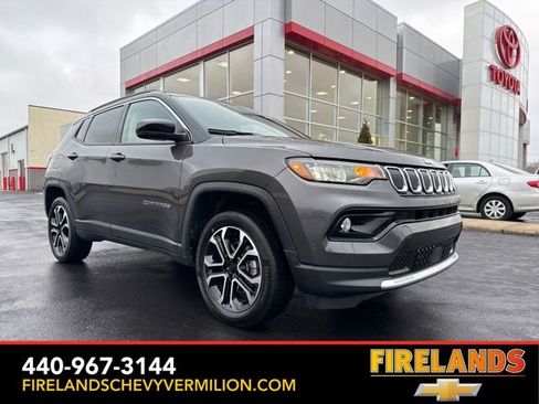 Used 2022 Jeep Compass Limited image 1