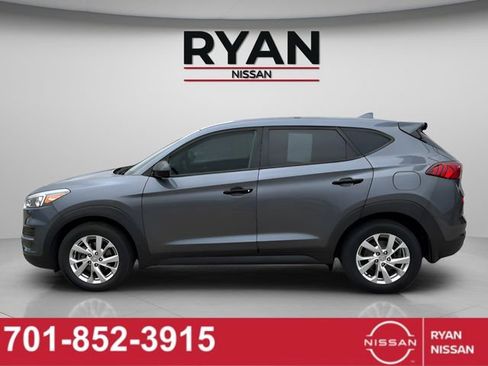Used 2019 Hyundai Tucson SE w/ Cargo Package FWD image 2