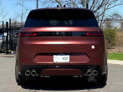 New 2025 Land Rover Range Rover Sport SV Edition Two image 4
