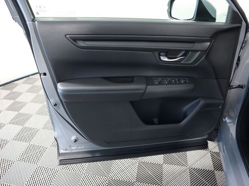 Certified 2023 Honda CR-V LX image 24