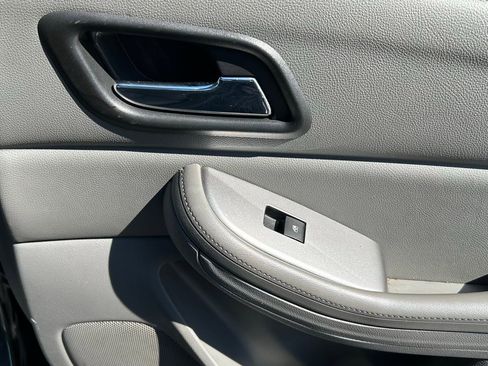 Used 2016 Chevrolet Malibu LS image 13
