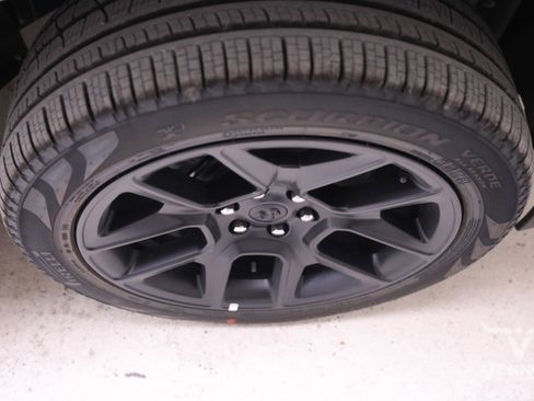 New 2026 RAM 1500 Laramie w/ Night Edition image 43