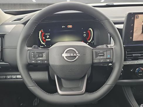 New 2026 Nissan Pathfinder SL image 21