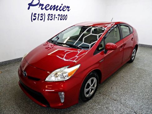 Used 2013 Toyota Prius Two image 1