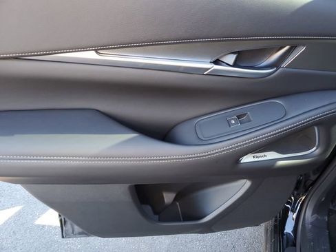 New 2026 INFINITI QX60 Luxe w/ Family Package image 17