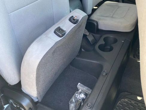 Used 2020 GMC Canyon W/T w/ Convenience Package RWD image 22
