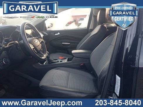 Used 2019 Ford Escape SE image 10