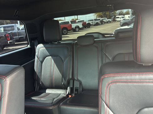 Used 2023 Ford Expedition Limited RWD image 28