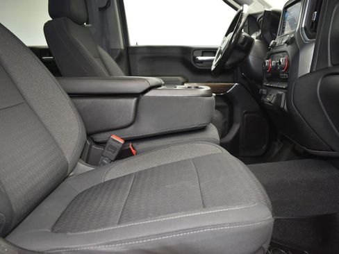 Used 2020 Chevrolet Silverado 1500 LT w/ All-Star Edition image 28