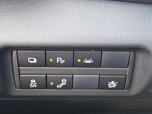 Used 2024 Nissan Kicks S FWD image 16