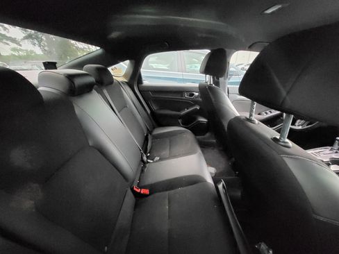 Used 2023 Honda Civic Sport image 9