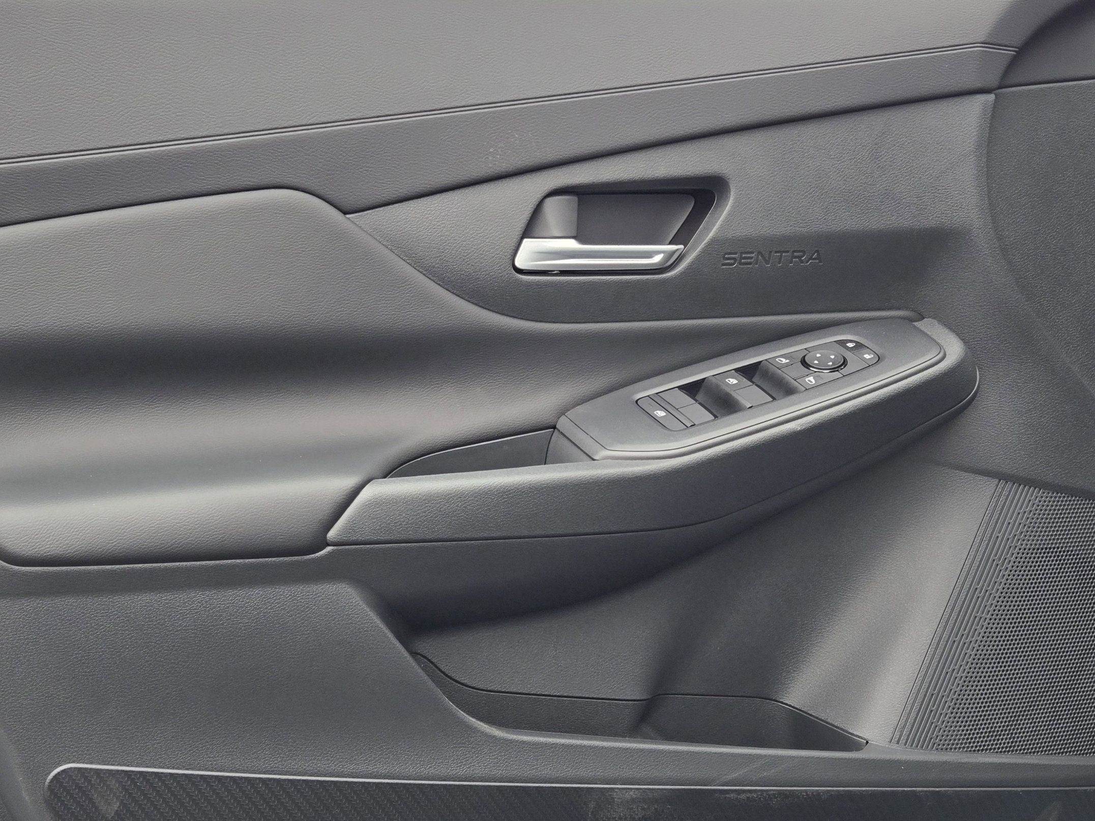 New 2027 Nissan Sentra SV FWD image 21