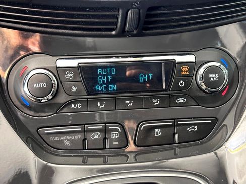 Used 2016 Ford C-MAX Energi SEL w/ Equipment Group 302A image 17