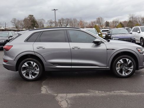 Used 2021 Audi e-tron Premium w/ Convenience Plus Package AWD/4WD image 5