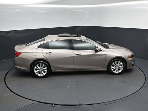 Used 2024 Chevrolet Malibu LT FWD image 35