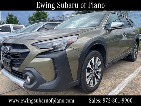 Used 2023 Subaru Outback Touring AWD/4WD image 2