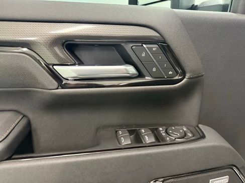 New 2026 GMC Sierra 2500 AT4 w/ AT4 Premium Plus Package AWD/4WD image 14