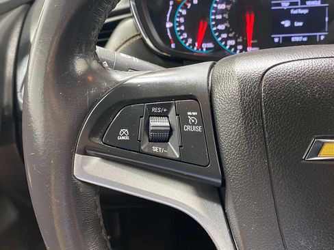Used 2022 Chevrolet Trax LT w/ Sport Edition AWD/4WD image 20
