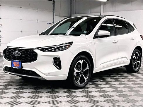 Used 2023 Ford Escape ST-Line Elite image 11