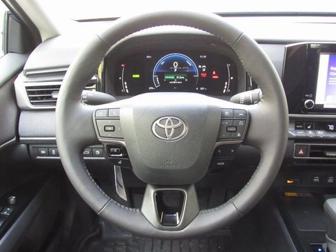 New 2025 Toyota Camry LE w/ Convenience Package AWD/4WD image 23