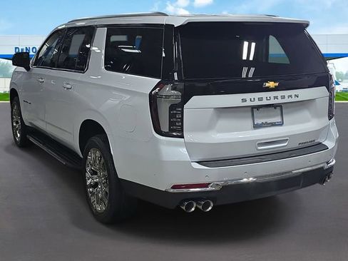 New 2026 Chevrolet Suburban Premier AWD/4WD image 9