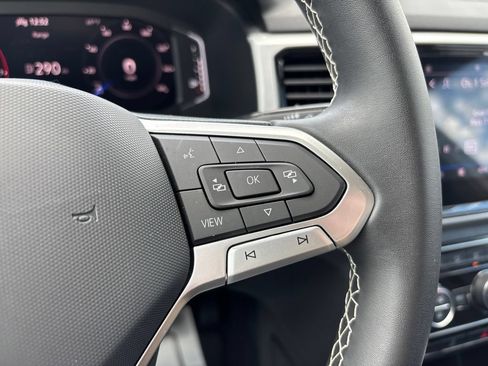 Certified 2023 Volkswagen Atlas SE FWD image 20