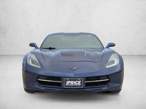 Certified 2019 Chevrolet Corvette Stingray Coupe RWD image 2