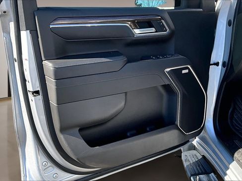 Used 2022 Chevrolet Silverado 1500 RST image 21