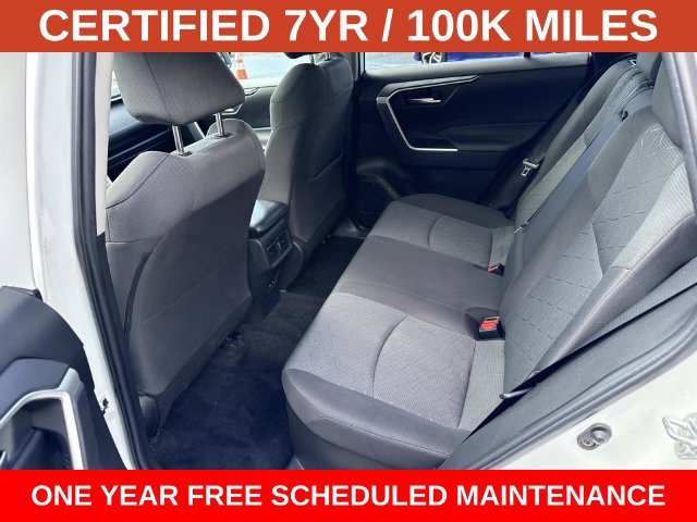 Used 2023 Toyota RAV4 AWD Hybrid image 16