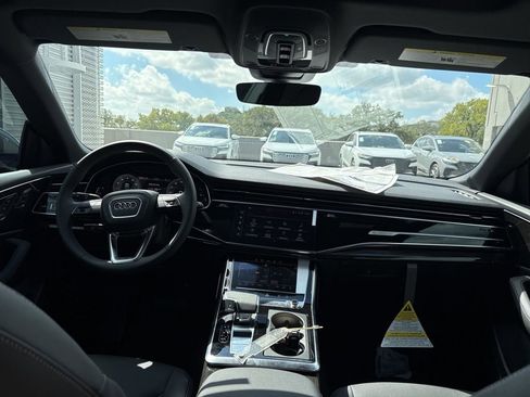 New 2026 Audi Q8 Premium Plus image 18