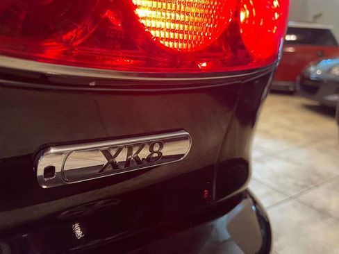 Used 2006 Jaguar XK8 Convertible image 93