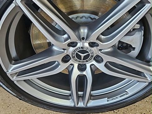 Used 2018 Mercedes-Benz E 400 Coupe image 7