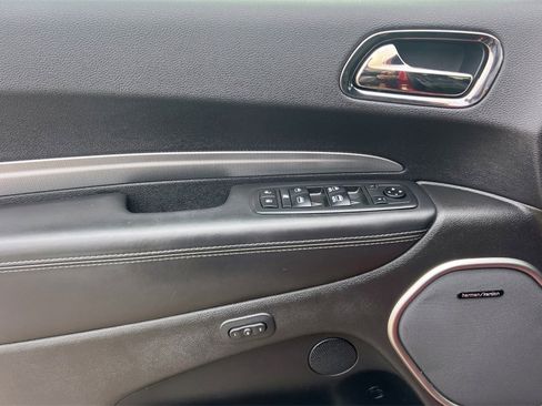 Used 2019 Dodge Durango R/T w/ Technology Group image 13