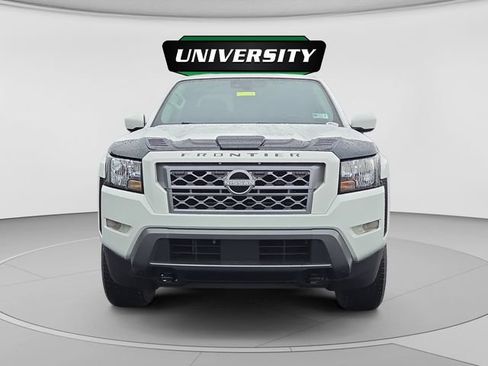 Used 2023 Nissan Frontier SV w/ SV Convenience Package AWD/4WD image 8