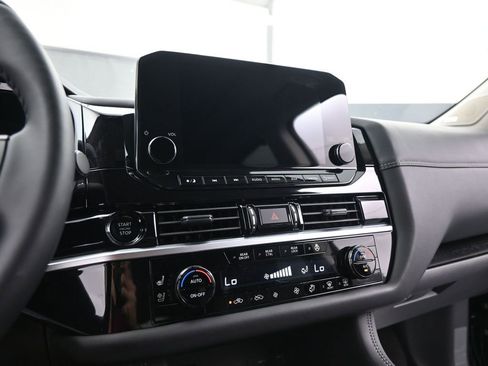 New 2025 Nissan Pathfinder Platinum w/ Cargo Package image 13