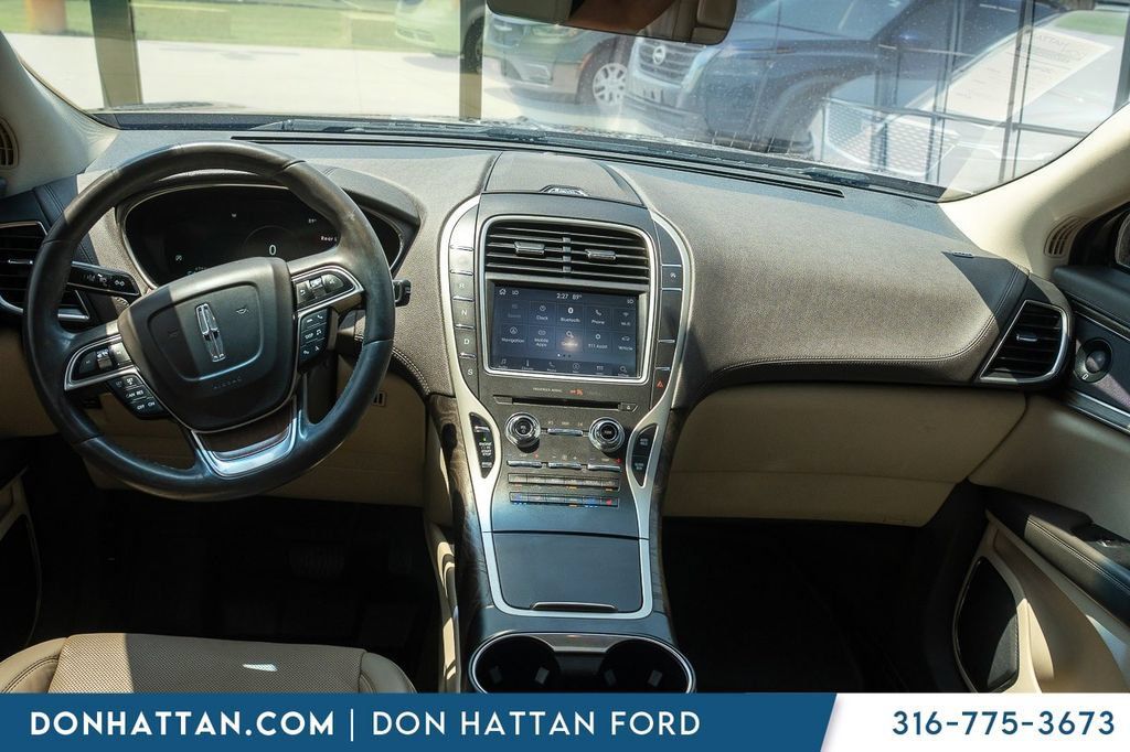 Used 2020 Lincoln Nautilus Reserve AWD/4WD image 4