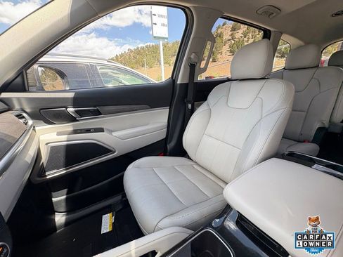 Used 2020 Kia Telluride EX w/ EX Premium Package AWD/4WD image 25