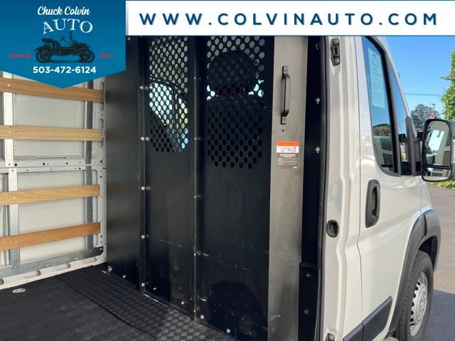 Used 2025 RAM ProMaster 2500 w/ U-Haul Equipment Group FWD image 21