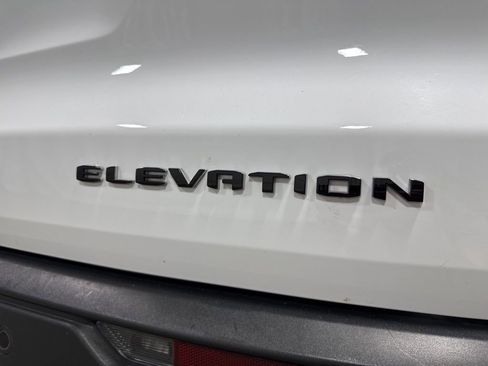 Used 2024 GMC Acadia Elevation AWD/4WD image 33