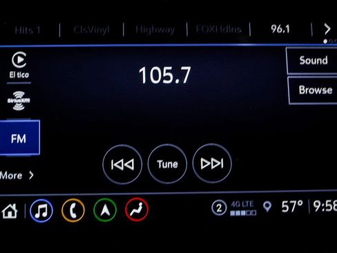 Used 2024 Chevrolet Malibu LT FWD image 28