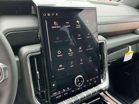 New 2026 GMC Yukon XL Denali AWD/4WD image 30