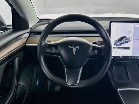 Used 2021 Tesla Model 3 Standard Range Plus RWD image 17
