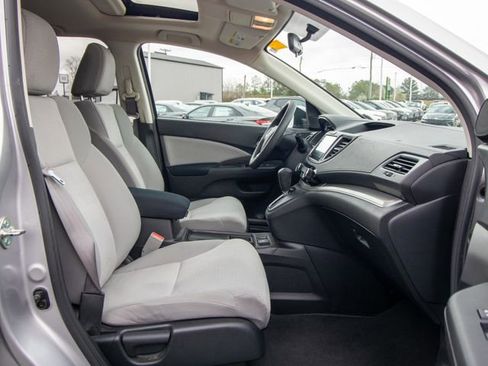 Used 2016 Honda CR-V EX image 17