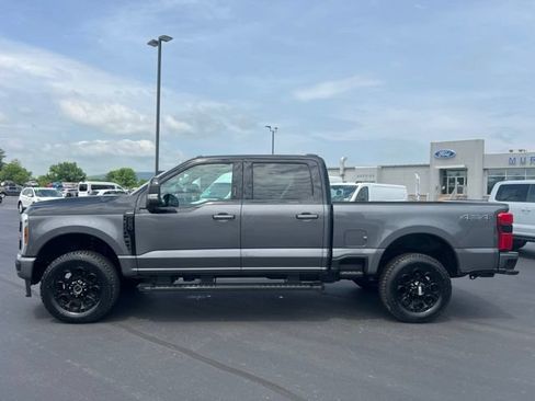 Used 2024 Ford F250 Lariat w/ Black Appearance Package AWD/4WD image 4