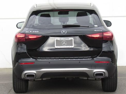 Certified 2026 Mercedes-Benz GLA 250 4MATIC image 7