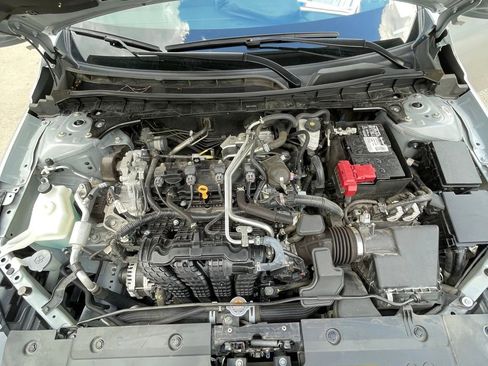Used 2024 Nissan Altima 2.5 SV FWD image 27